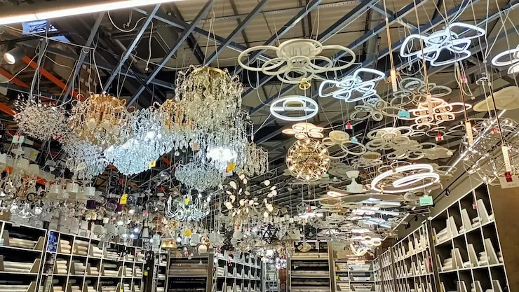 لوسترهای مدرن SMD و حلقه‌ای در نمایشگاه استار سنتر اتابک تهران؛ بهترین مرکز روشنایی مدرن