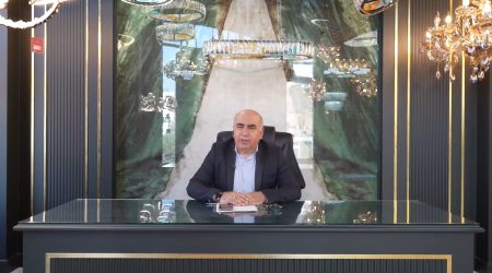 گزارشی از نشست تخصصی روشنایی با حضور آقای مالک رضایی، بررسی روندهای نوین در صنعت لوسر و روشنایی.